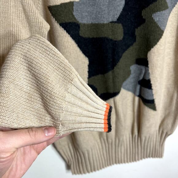 WISPR Camo Star Sweater - Picture 2 of 5
